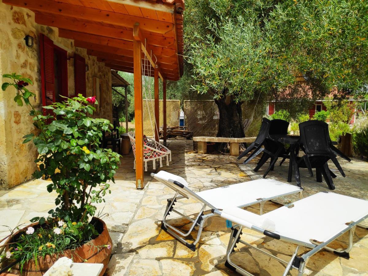 Villa Dreamy Stone House à Pesádha Extérieur photo