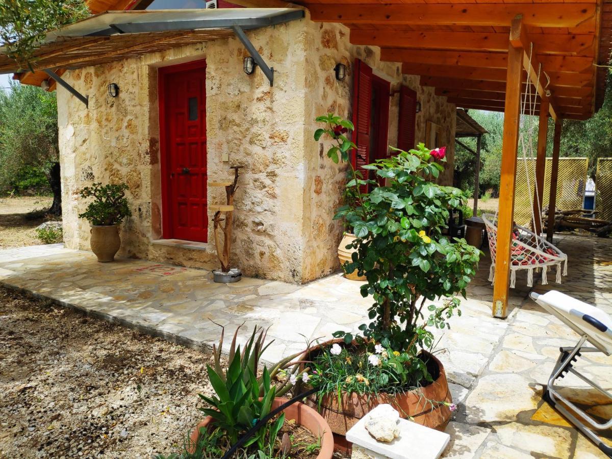 Villa Dreamy Stone House à Pesádha Extérieur photo