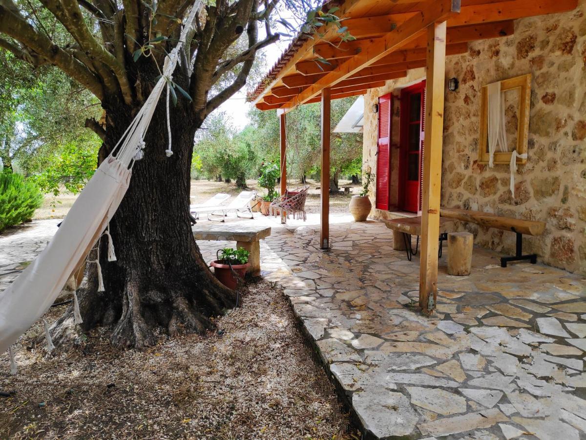 Villa Dreamy Stone House à Pesádha Extérieur photo