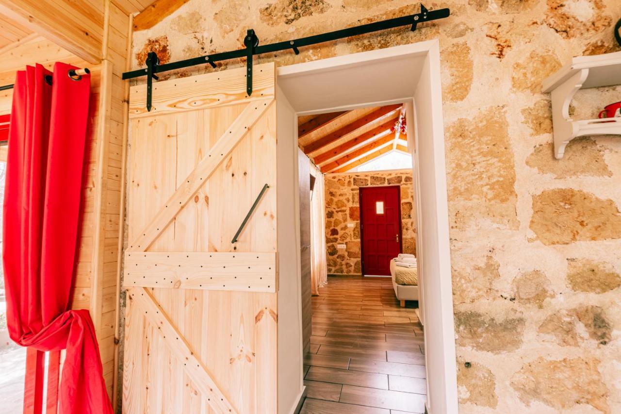 Villa Dreamy Stone House à Pesádha Extérieur photo
