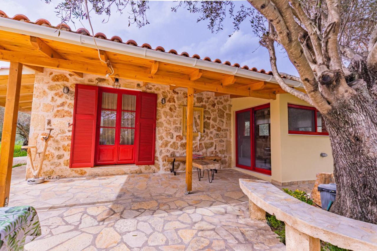 Villa Dreamy Stone House à Pesádha Extérieur photo