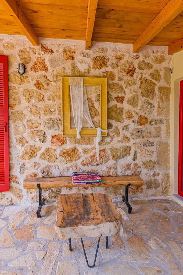 Villa Dreamy Stone House à Pesádha Extérieur photo