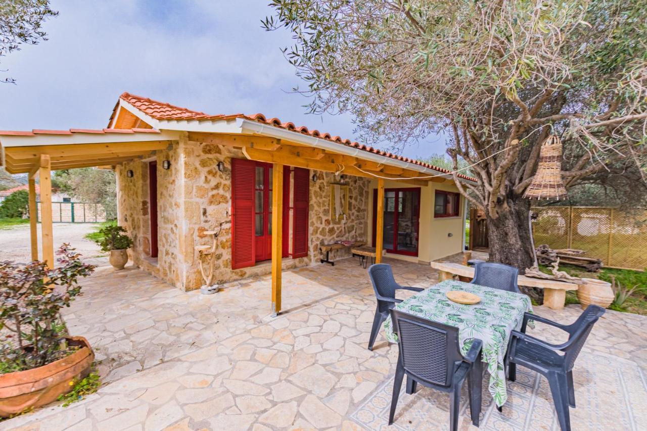Villa Dreamy Stone House à Pesádha Extérieur photo